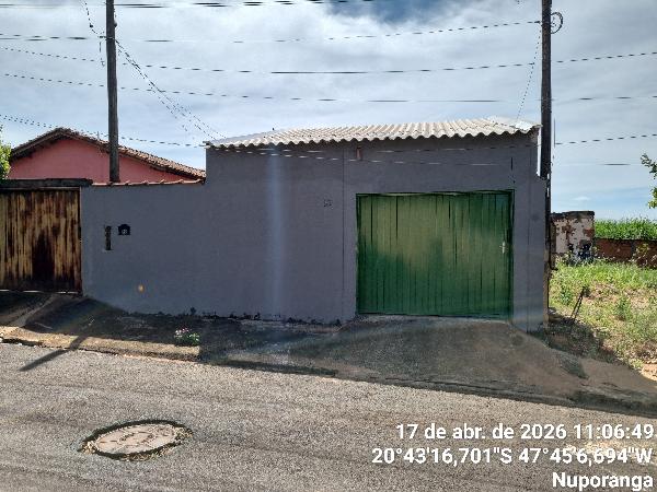 8444404216715_foto1.jpg