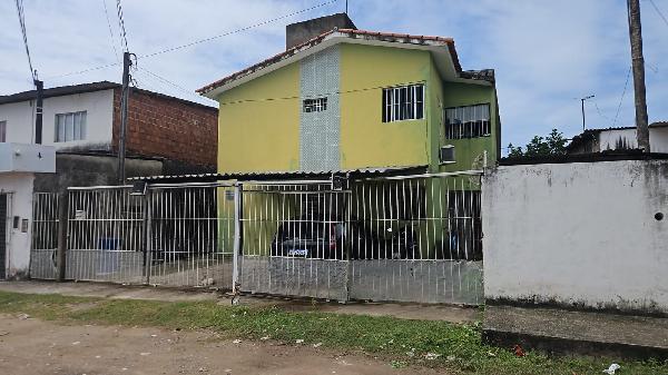 Casa, 52.27 de área total, 52.27 de área privativa, 200.00 de área do terreno, 2 qto(s), a.serv, WC, 1 sala(s), cozinha, Terraco, 1 vaga(s) de garagem.