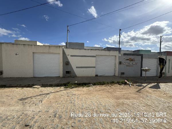 Casa, 95.24 de área total, 95.24 de área privativa, 131.82 de área do terreno, 3 qto(s), a.serv, WC, 1 sala(s), cozinha, 1 vaga(s) de garagem.