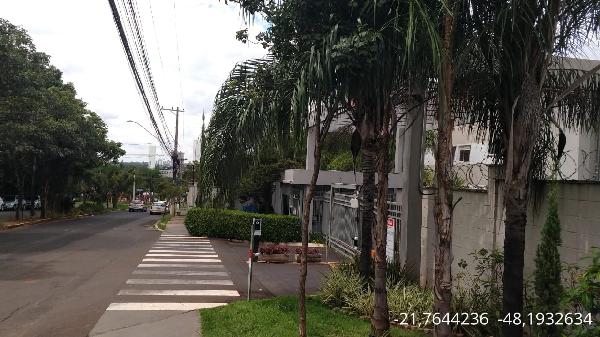 8555538594813_foto1.jpg