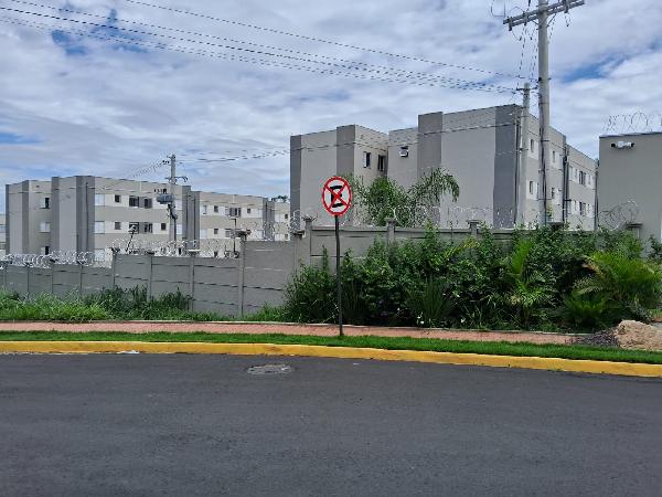 8787713772089_foto1.jpg