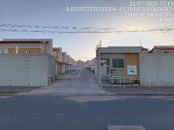 8787717994698_foto1.jpg